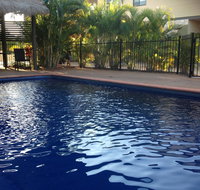 Breezes Apartments - Kawana Tourism