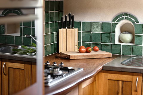 Aiyana Retreat - Kawana Tourism 14