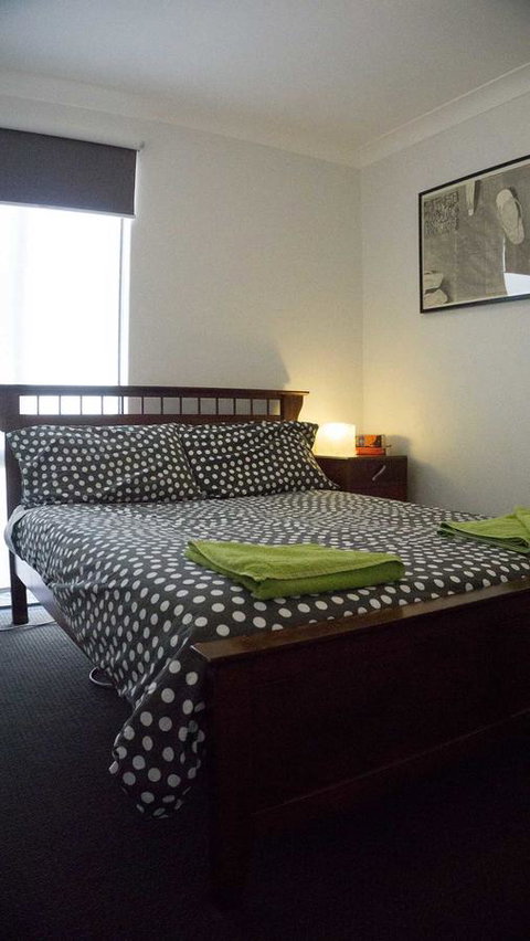Relax, Bright & Airy Garden Villa - Kawana Tourism 17