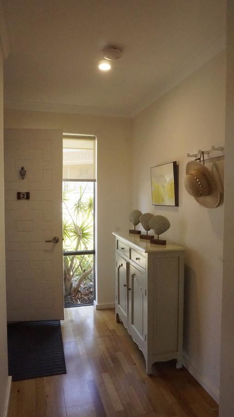 Relax, Bright & Airy Garden Villa - Kawana Tourism 36