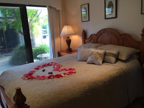 Nivalis Bed And Breakfast - Kawana Tourism 2