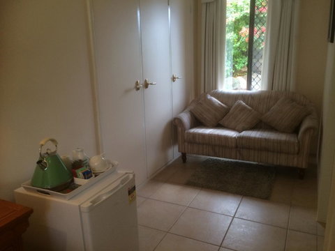 Nivalis Bed And Breakfast - Kawana Tourism 24