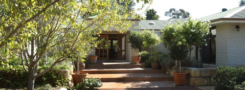 Nivalis Bed And Breakfast - Kawana Tourism 4