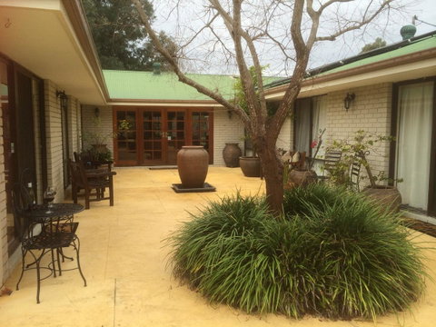 Nivalis Bed And Breakfast - Kawana Tourism 30