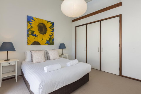 Cottesloe Sea Salt Abode - Executive Escapes - Kawana Tourism 5