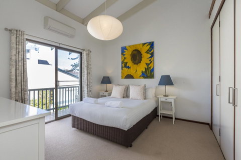 Cottesloe Sea Salt Abode - Executive Escapes - Kawana Tourism 4