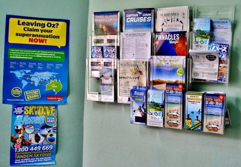 The Hive Hostel - Traveler Friendly, Passport Only - Kawana Tourism 7