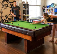 The Hive Hostel - Kawana Tourism