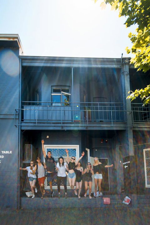 The Hive Hostel - Traveler Friendly, Passport Only - Kawana Tourism 2