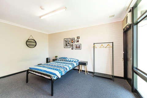 Billabong Backpackers Resort - Kawana Tourism 9