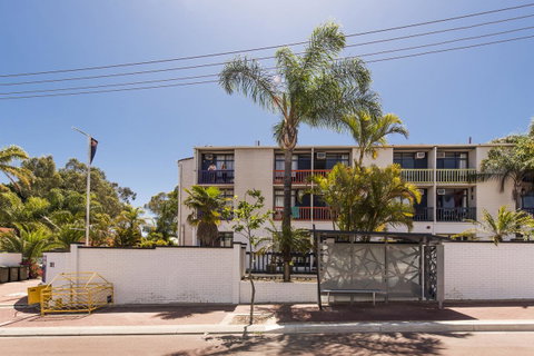 Billabong Backpackers Resort - Kawana Tourism 33