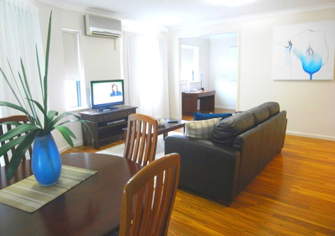 Perth West End Apartment 406 - Executive Escapes - Kawana Tourism 12