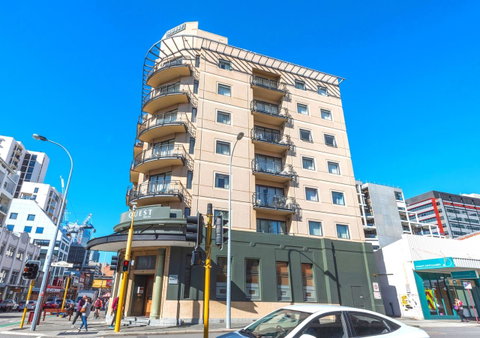 Perth West End Apartment 406 - Executive Escapes - Kawana Tourism 3