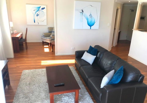 Perth West End Apartment 406 - Executive Escapes - Kawana Tourism 6
