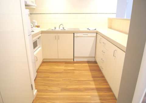 Perth West End Apartment 406 - Executive Escapes - Kawana Tourism 13