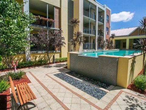 Arcus Apartment - Kawana Tourism 1