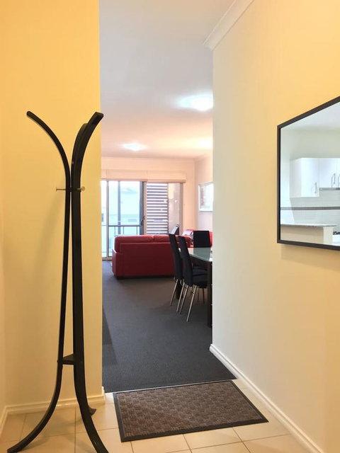 Arcus Apartment - Kawana Tourism 12