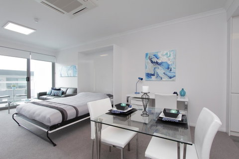 188 Apartments - Kawana Tourism 41