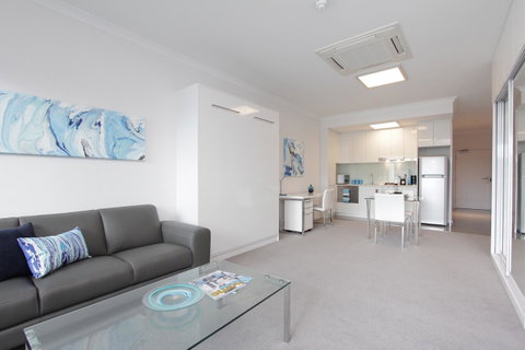 188 Apartments - Kawana Tourism 43