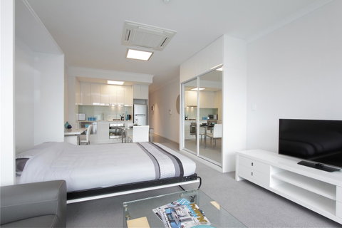 188 Apartments - Kawana Tourism 33