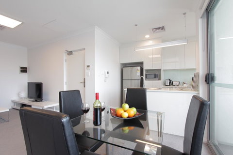 188 Apartments - Kawana Tourism 18