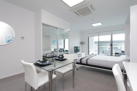 188 Apartments - Kawana Tourism 35