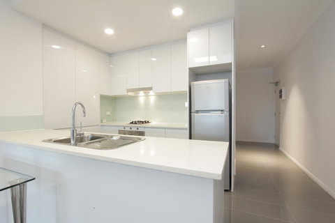 188 Apartments - Kawana Tourism 10