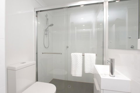 188 Apartments - Kawana Tourism 19