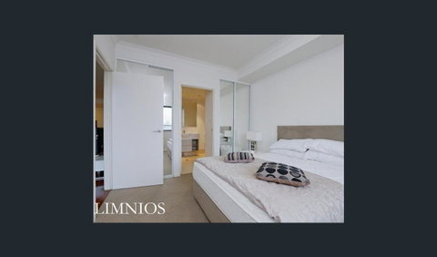 Frankly Francis - Exquisite Executive Apartment - Kawana Tourism 0