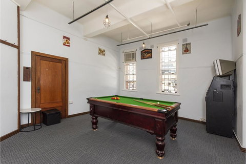 The Old Swan Barracks - Kawana Tourism 9