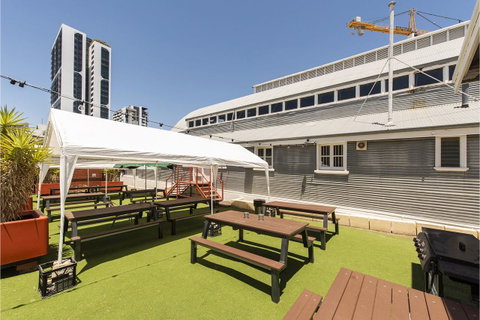 The Old Swan Barracks - Kawana Tourism 25