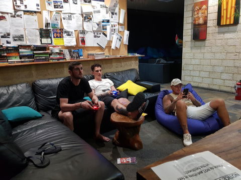 JJ's Backpackers - Kawana Tourism 35