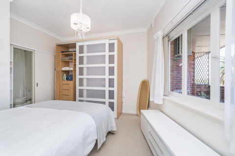 Light Bright, Quality River Views! Free Parking - Kawana Tourism 11