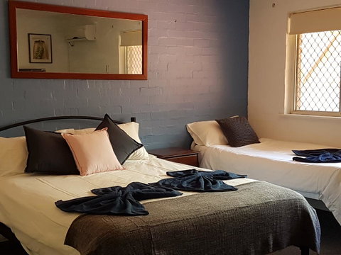 Townsend Lodge - Kawana Tourism 17