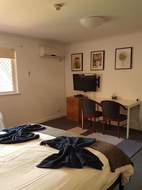 Townsend Lodge - Kawana Tourism 13