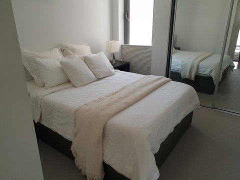 Modern Northbridge Apartment - Kawana Tourism 0