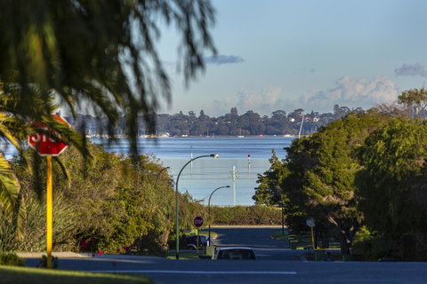 Como Executive Apartment - Kawana Tourism 21