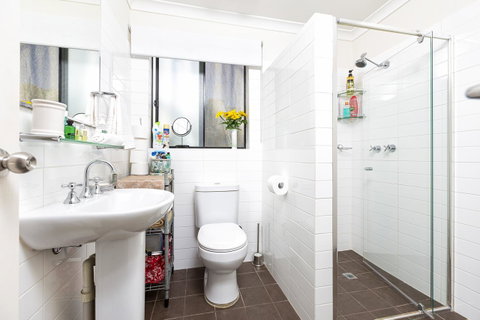 Como Executive Apartment - Kawana Tourism 15