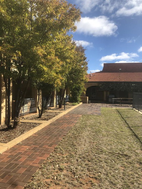 Kambalda Hotel - Kawana Tourism 39