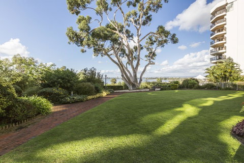 High Tor Apartment 135 - Kawana Tourism 4