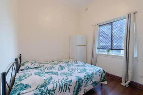 MyOZexp Aberdeen Lodge - Kawana Tourism 7