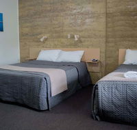 Hopetoun Motel  Chalet Village - Kawana Tourism