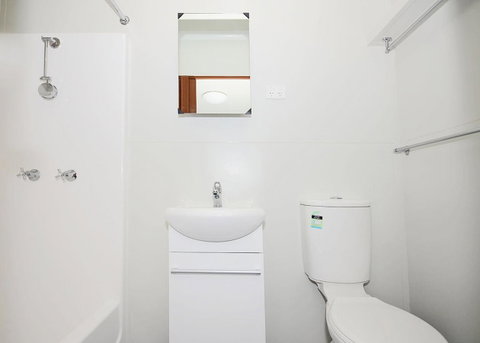 Meekatharra Accommodation Centre - Kawana Tourism 11