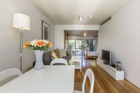 Cottesloe Tree Top Studio - Executive Escapes - Kawana Tourism 2