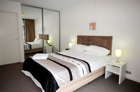 128 On The Terrace - Executive Escapes - Kawana Tourism 5