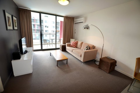 128 On The Terrace - Executive Escapes - Kawana Tourism 11