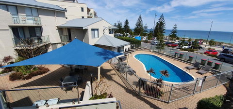 Scarborough Beach Front Resort - Shell Seven - Kawana Tourism 14