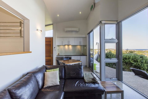 Aquatic Visions - Kawana Tourism 10