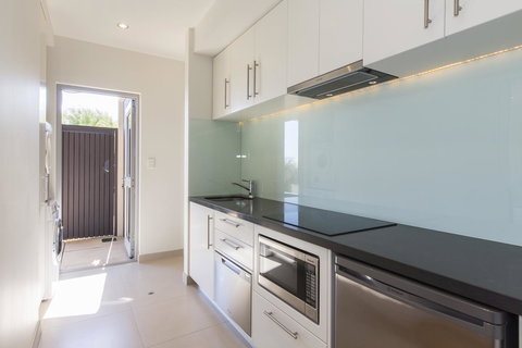 Aquatic Visions - Kawana Tourism 20