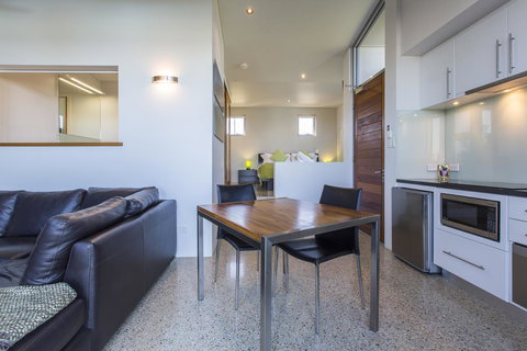 Aquatic Visions - Kawana Tourism 12